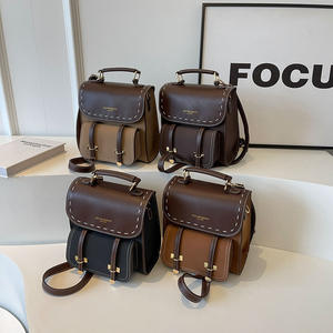 Vente en gros de sac d'étudiant de style rétro sac à dos de loisirs de poche version coréenne du cartable rétro pour filles dames - Product Image 4