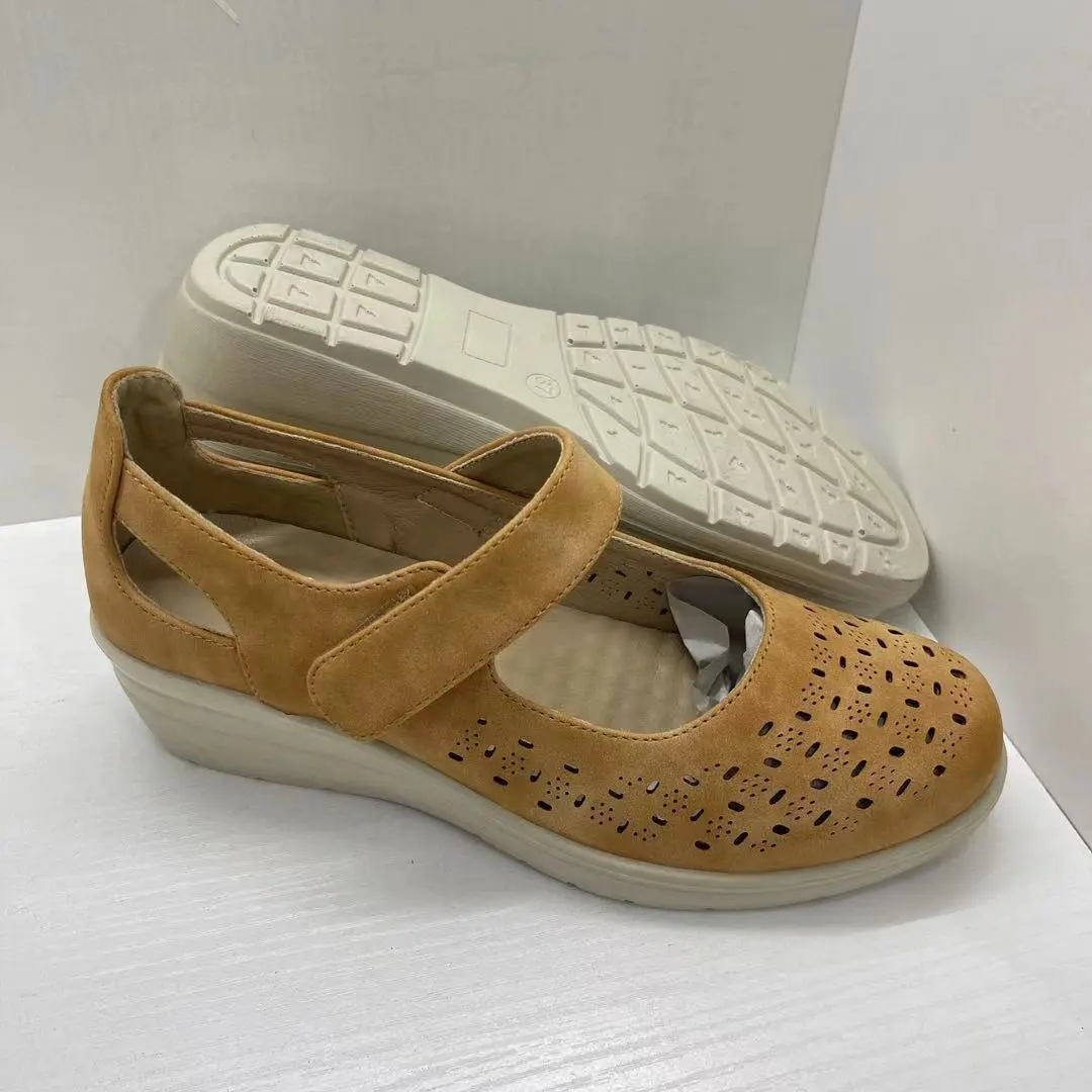 Üretici toptan moda mama ayakkabı kadınlar için rahat yumuşak düz ayakkabı yürüyüş ayakkabısı