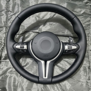 Volante Deportivo M Sport con Paletas de Cambio para BMW Serie F M2 M3 M4 M5 M6 X5 X6 F30 F80 F82 F87 F12 F13 F33 F85 - Product Image 1