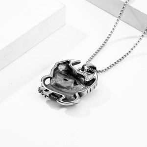 Collar con colgante de águila de acero inoxidable para hombre, accesorio de moda Punk Retro, colgantes temáticos de regalo, diseño geométrico SP979 - Product Image 3