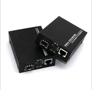 Convertidor de medios de fibra óptica dual Ethernet SC de 2/4 puertos 10/100/1000, precio, convertidores de medios de fibra óptica a RJ45 de 100m/1000m - Product Image 2