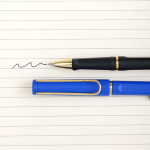 Custom Logo Gel <b>Pens</b> Plastic Portable Promotional Writing <b>Pens</b> For Office Meeting Signing - Product Image 3