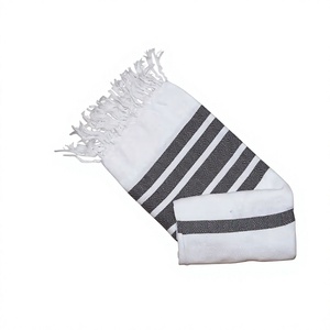 Serviette de plage surdimensionnée Ayseliza ALIYE 35, ultra légère, séchage rapide, en coton turc doux, sans sable, pour l'été - Product Image 1