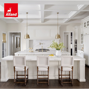 Armoires de cuisine en bois blanc antique de style français moderne de luxe Alland avec portes sculptées et îlot en marbre pour grandes maisons - Product Image 3