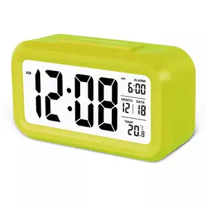 Multifunktion ale rechteckige elektronische Persönlichkeit Lazy Clock Mini digitaler Wecker Bonbon farbe Student Geschenk LED-Uhr