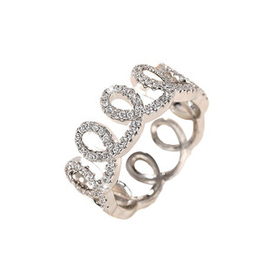 Anello con Design a Corona Curva per Dito Indice da Donna - Product Image 1