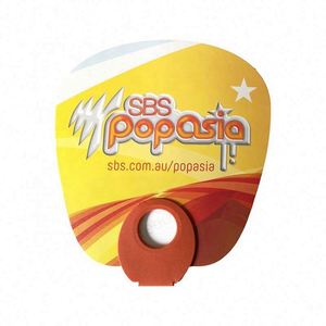Éventails pliants publicitaires en plastique avec logo personnalisé - Product Image 4