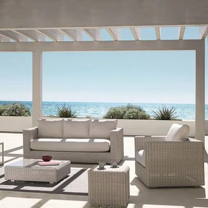 Conjunto de Muebles de Exterior Cómodos de Ratán, Resistentes a la Intemperie, con Cojines Lavables, Mesa de Centro, Seccionales, para Hotel o Villa - Product Image 4
