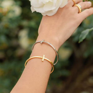 Pulsera de Cruz con Grabado Personalizado, Versículo Bíblico, Brazalete Abierto de Acero Inoxidable, Joyería Cristiana para la Fe y el Amor - Product Image 5