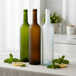 Bouteille de vin <span class=keywords><strong>en</strong></span> verre de 187 ml à 1000 ml avec bouchon <span class=keywords><strong>en</strong></span> liège pour brandy, <span class=keywords><strong>rhum</strong></span>, tequila, vodka, emballage carton – <span class=keywords><strong>Vente</strong></span> chaude directe usine - Product Image 4
