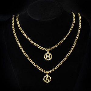 Colar Personalizado com Letra Inicial, Corrente Cubana, Pingente Redondo com 26 Letras do Alfabeto, Joia de Cobre Banhada a Ouro <span class=keywords><strong>24K</strong></span>, Atacado - Product Image 4