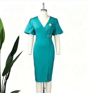 Novo Vestido Midi Feminino de Verão com Decote em V, Liso, Modelo Africano Elegante com Fenda Aberta e Manga Bufante Curta, Ideal para o Escritório - Product Image 4