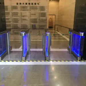 Porte battante automatique haute vitesse avec contrôle d'accès par RFID, code QR et reconnaissance faciale pour système de tourniquet - Product Image 4