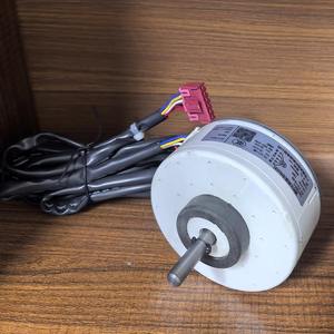 Motor CC sin escobillas RD-310-15-8A de 150 mm con montaje de brida para aire acondicionado y electrodomésticos - Product Image 2