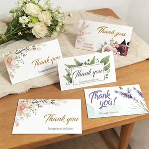 Cartes <span class=keywords><strong>de</strong></span> <span class=keywords><strong>remerciement</strong></span> florales minimalistes, <span class=keywords><strong>texte</strong></span> personnalisé disponible pour les cadeaux, la pâtisserie et les faveurs <span class=keywords><strong>de</strong></span> fête - Product Image 2