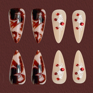 24 piezas europeas y americanas <span class=keywords><strong>de</strong></span> <span class=keywords><strong>Halloween</strong></span> brillante largo puntiagudo gota <span class=keywords><strong>de</strong></span> sangre 3D Diamante <span class=keywords><strong>de</strong></span> sangre araña roja prensa en las <span class=keywords><strong>uñas</strong></span> - Product Image 3