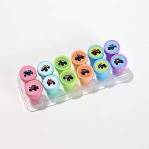 Set di timbri giocattolo da 12pk per cartoni animati auto-inchiostro rotondi piccoli francobolli per le <span class=keywords><strong>vacanze</strong></span> dei <span class=keywords><strong>bambini</strong></span> - Product Image 1