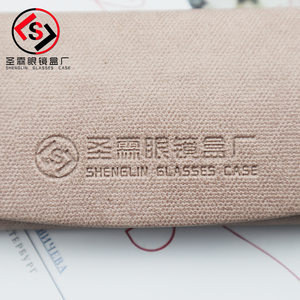 <span class=keywords><strong>Estuche</strong></span> de exhibición <span class=keywords><strong>para</strong></span> gafas de miopía, cuadrado, clásico, de piel sintética de buena calidad, con material rígido. - Product Image 4