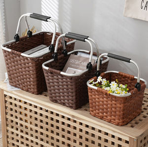 Petits paniers tissés pliables mignons de panier de pique-nique en plastique pour le stockage pour des pique-niques - Product Image 6