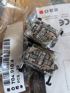 ปุ่มสวิตช์ EAO Switzerland รุ่นดั้งเดิม 704.950.0 - Product Image 4