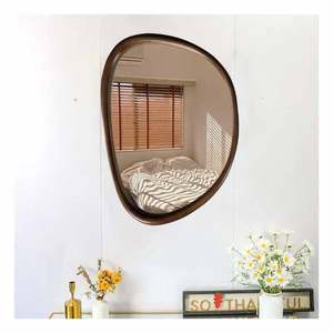 Espejo de pared de madera sólida para baño, Espejos decorativos irregulares populares de 46x76cm para decoración creativa - Product Image 2