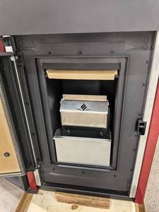 Poêle à granulés <span class=keywords><strong>hydro</strong></span>électrique ZLGT3001A 27,5 kW, écologique, en acier noir, pour garage / sous-sol - Product Image 3
