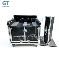 Flight case de transport sur roues avec système de levage hydraulique personnalisé pour console de mixage numérique Midas M32, avec compartiment de rangement