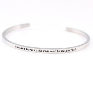 Pulsera de acero inoxidable con logotipo personalizado <span class=keywords><strong>para</strong></span> mujer, brazalete chapado en oro de 4mm - Product Image 6