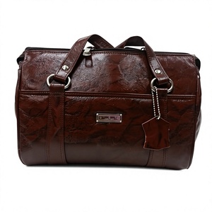 Luxury Calf/Cow Leather Waterproof Durable Lightweight Crossbody Bag Women Elegant Zipper Closure Casual Travel Large Capacity - Product Image 4