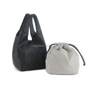 <span class=keywords><strong>Borse</strong></span> a Tracolla Oversize di Lusso alla Moda per Donne, in Vera Pelle con Apertura Superiore e Grande Capacità - Product Image 1