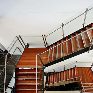 Escaleras rectas modernas, escaleras de acero, diseño de escalera de hierro forjado