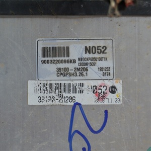 Tablero de computadora de motor K3 de desmontaje de coche de <span class=keywords><strong>segunda</strong></span> <span class=keywords><strong>mano</strong></span> K4 K5 Elantra Sonata Ix25 Ix35 <span class=keywords><strong>Tucson</strong></span> Santa Fe CPGPSH3.26.1 ECU 39100-2M206 - Product Image 2