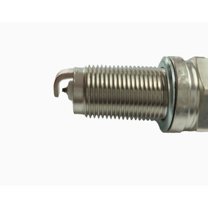 Bujía de Iridio para Chevrolet OEM <span class=keywords><strong>IXUH22</strong></span> - Product Image 4