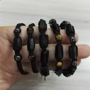 Bracciale Unisex regolabile in macramè Energy Bracciale 6mm curativo nero naturale grezzo tormalina ruvida nero con perline fini - Product Image 6