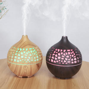 Difusor de aroma con diseño de madera, humidificador USB de 180 ml para uso en el hogar y la oficina con temporizador de 2 y 8 horas. - Product Image 4