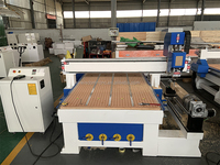 Machine de gravure sur bois de haute précision, fournie par l'usine, routeur CNC à 4 axes pour le bois
