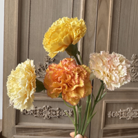 Guerlande artificielle simple tige de carnations roses décoratives en plastique et soie pour la Fête des Mères, les mariages, les arrangements floraux extérieurs et la photographie