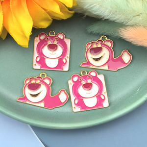 Caliente dibujos animados lindo Oso de fresa esmalte encanto para hacer pendiente llavero COLLAR COLGANTE DIY accesorios de joyería artesanal - Product Image 3