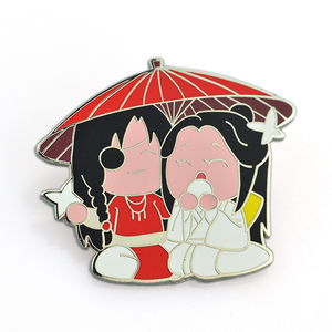 Épingle en émail dur sur mesure en métal mignon <span class=keywords><strong>dessin</strong></span> <span class=keywords><strong>animé</strong></span> épinglette insigne Kawaii Anime cadeau Logo émail broche - Product Image 2