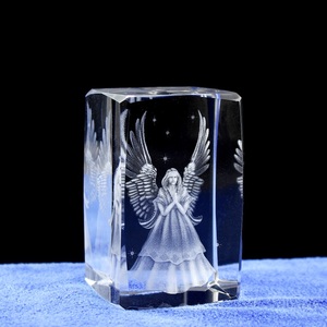 <span class=keywords><strong>Angelo</strong></span> in Cristallo 3D con Incisione Laser a 24 Sfaccettature, Modello in Miniatura Inciso al Laser per Regali Ecclesiastici - Product Image 3