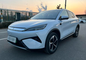 BYD Yuan <span class=keywords><strong>PLUS</strong></span> 2025 Usado, Conducción Inteligente, 510 KM de Autonomía, SUV Compacto de 5 Plazas, Vehículo Eléctrico de Nueva Energía, Largo Alcance - Product Image 3