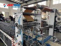Ligne de production par extrusion de panneaux muraux pvc wpc pour la décoration intérieure de maisons Machine de fabrication composite bois/plastique