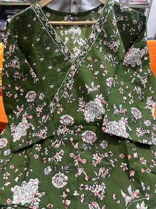 קורטה כותנה בסגנון, קורטה כותנה בסגנון <span class=keywords><strong>Kurta</strong></span>-כותנה בסגנון קוטה עם דופיטה מלוטש ועזים כבדים לחתונות