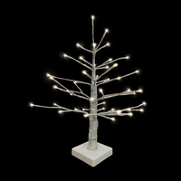 Arbre artificiel en plastique en forme de branche de bouleau de 18 pouces avec lumières LED, alimentation par piles/USB, décorations de Noël pour intérieur, chambre, centre de table
