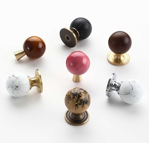 Puxadores Esféricos de Latão e Mármore - Puxadores Americanos de Luxo Minimalistas Franceses de Furo Único para Guarda-Roupa/Armário de Sapatos/Armário - Product Image 4