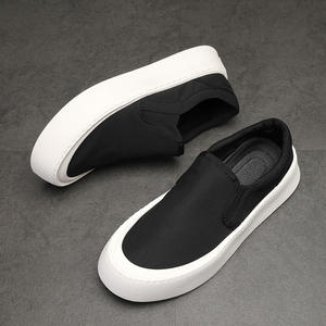 Baskets sportives à plateforme pour hommes, à enfiler, à semelle épaisse, athlétiques, en cuir, et mocassins à plateforme pour femmes - Product Image 3