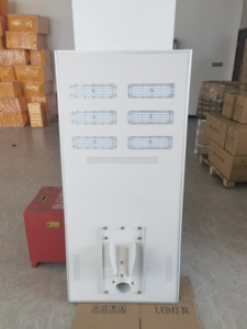 20ft 25ft 30ftポール100w200w300wランプポストソーラー街路灯メーカー - Product Image 3