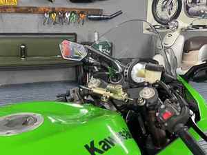 Moto Usate Kawasaki 1000cc Supersport da Corsa con Scarico Modificato Ottimo prezzo, <span class=keywords><strong>non</strong></span> perdere l'occasione IT - Product Image 4