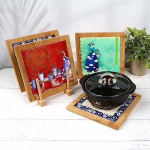 Sous-verres carrés en céramique personnalisables, écologiques, imprimés UV, avec supports en bambou pour planches à découper, style portugais - Product Image 5