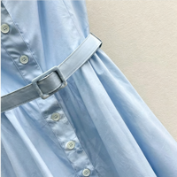 Robe d'été pour femme de haute qualité à col carré et dos nu, taille ajustée, style minimaliste, idéale pour la plage et le bureau